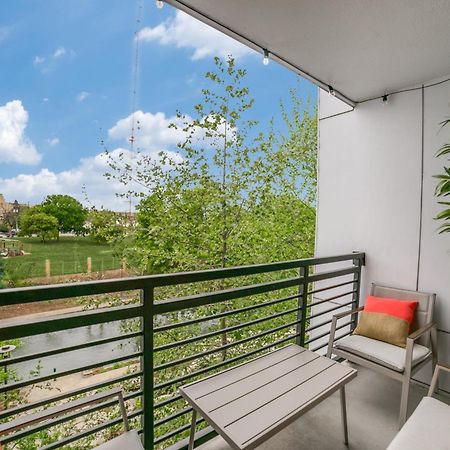 Downtown Apartment With Riverwalk Views Free Parking Pet Friendly Centrally Located On The Riverwalk ซานอันโตนิโอ ภายนอก รูปภาพ