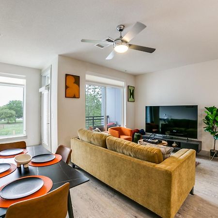 Downtown Apartment With Riverwalk Views Free Parking Pet Friendly Centrally Located On The Riverwalk ซานอันโตนิโอ ภายนอก รูปภาพ